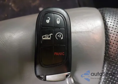 2014 Jeep Cherokee Limited из США, поврежденный, VIN 1C4PJMDS9EW281430